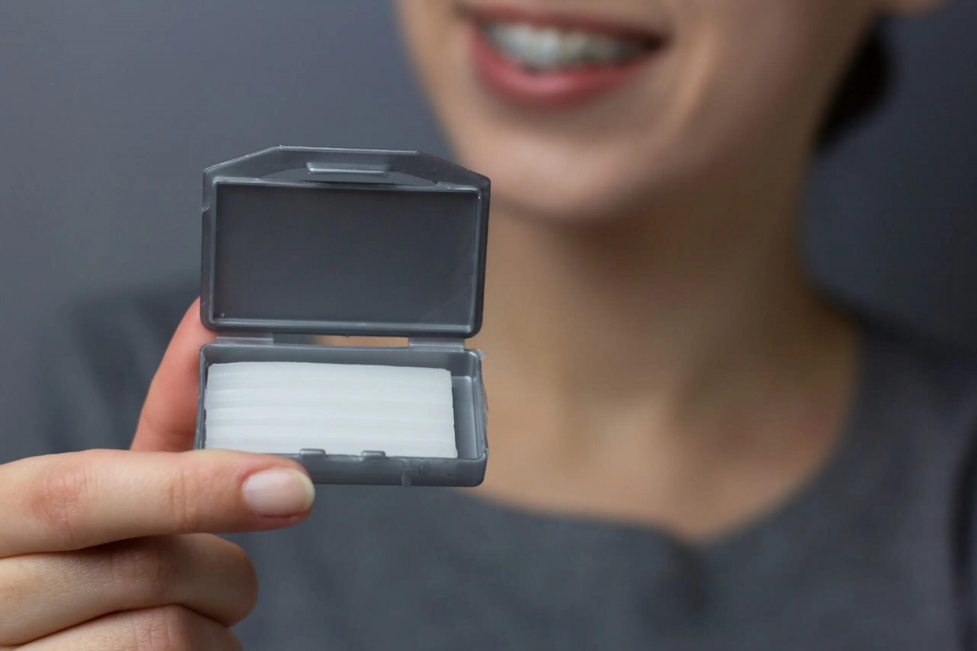 Cân nhắc sử dụng sáp nha khoa