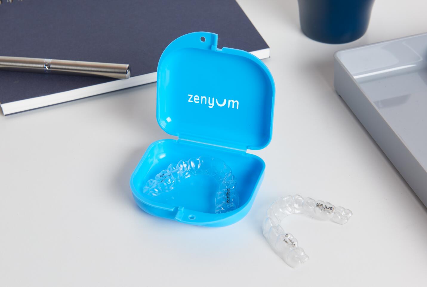 Niềng răng trong suốt Zenyum là gì?